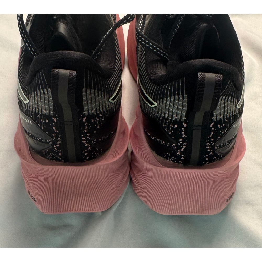 ASICS Novablast 3 Black Pink Glo Running Shoes Womens 9.5 1012B410 FF Blast+ - Picture 7 of 13